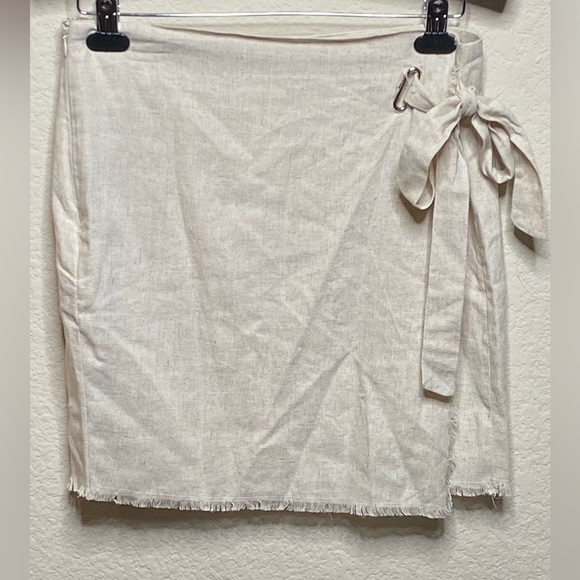 Fashion On Earth Mini Wrap Skirt Linen/Viscose Blend Size L - Picture 4 of 10